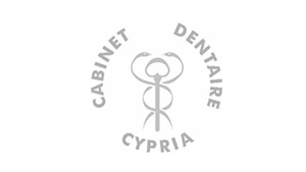 POSE D'IMPLANTS DENTAIRES - DR CYPRIA-TABARIN FORT DE FRANCE